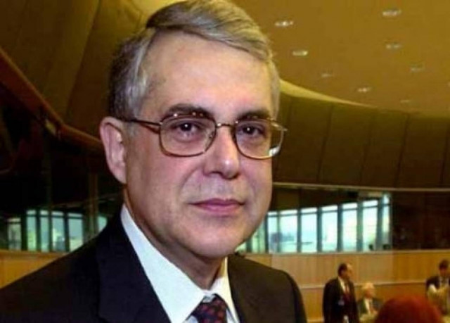 Ο Παπαδήμος ήταν αντίθετος στο κούρεμα