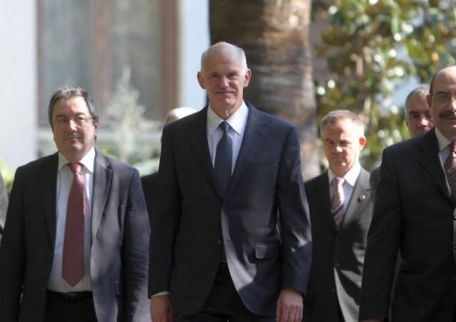 NYTimes: Η πολιτική δυναστεία των Παπανδρέου κλείνει