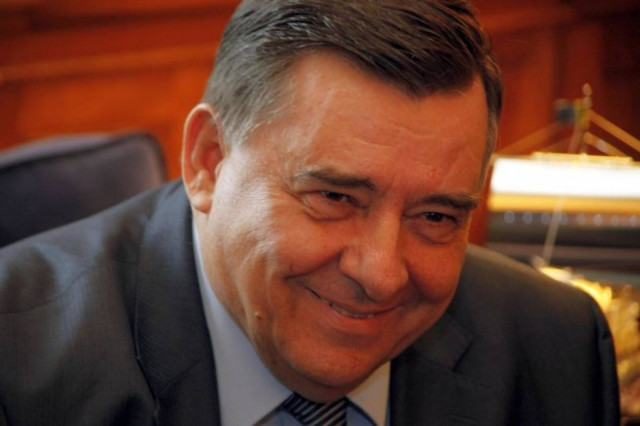 Γ. Καρατζαφέρης: «Μπορεί να έχει τύχη αυτός ο γάμος;»