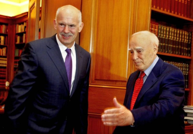 Στις 18:00 η συνάντηση Παπούλια-Παπανδρέου