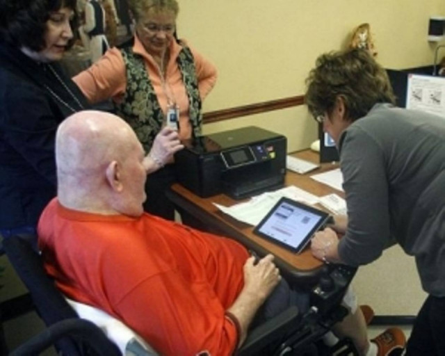 Εκλογές με iPad αντί για ψηφοδέλτια!