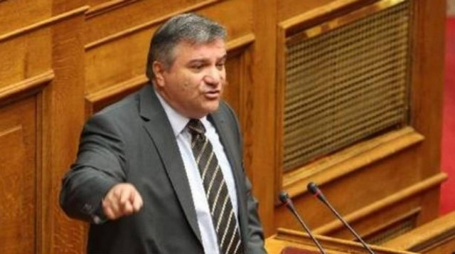 Ο Καστανίδης στηρίζει ακόμα το δημοψήφισμα!