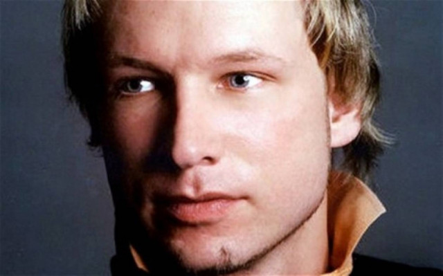 Ξανά στο δικαστήριο ο μακελάρης της Νορβηγίας