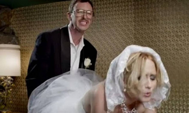 Σοκ απο διαφήμιση καραμέλας