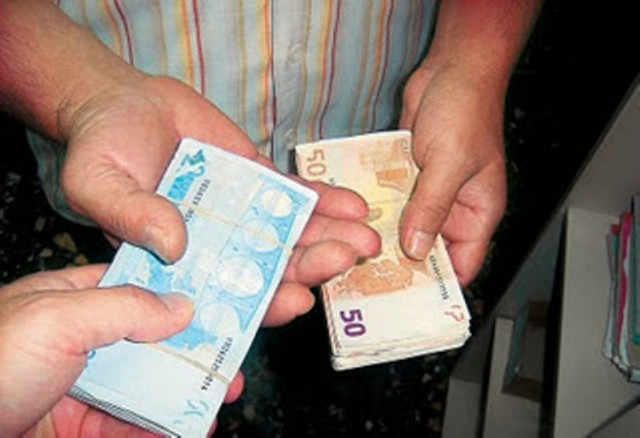 Στη φυλακή για 15 χρόνια δυο επίορκοι εφοριακοί