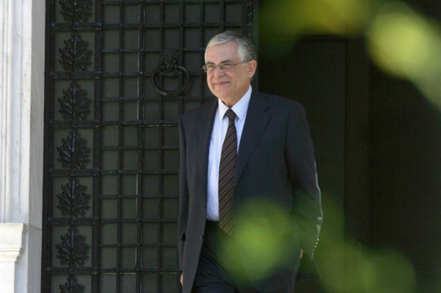 Επικοινωνία Χριστόφια-Παπαδήμου