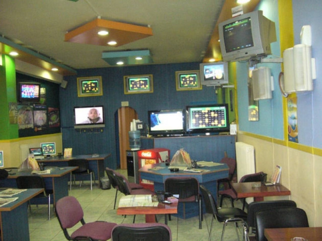 Οι ληστές τον έβαλαν στο …μάτι!