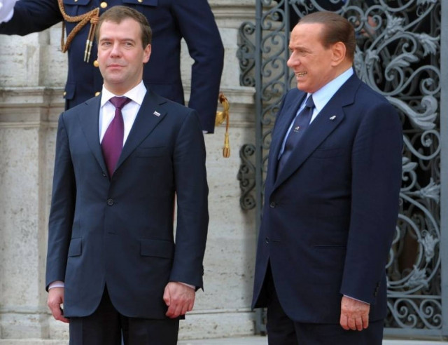 Ευχαριστίες Μεντβέντεφ στον Μπερλουσκόνι
