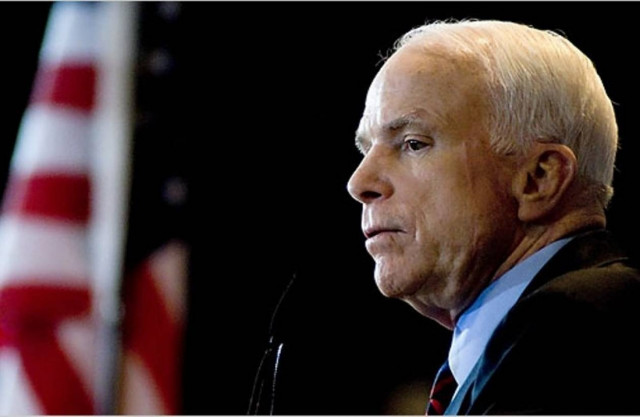 Βολές Μακέιν προς Ρεπουμπλικάνους για τον «εικονικό πνιγμό»