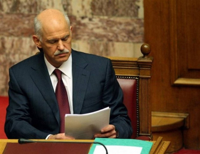 Κολλημένος με την καρέκλα ο Γιώργος