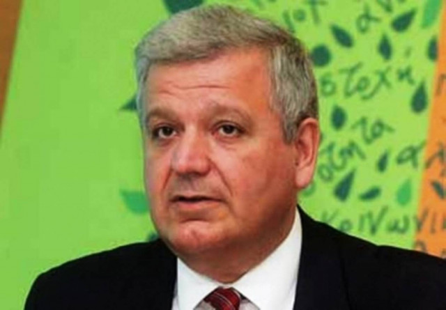 Aνασύνταξη του ΠΑΣΟK ζητεί ο Πρωτόπαπας