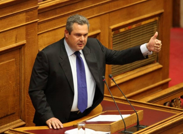 Η «προσωρινή έξωση» δίνει πόντους στον Καμμένο