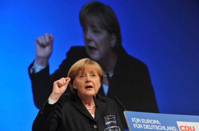 Η Μέρκελ απαντά στους Γερμανούς μέσω YouTube