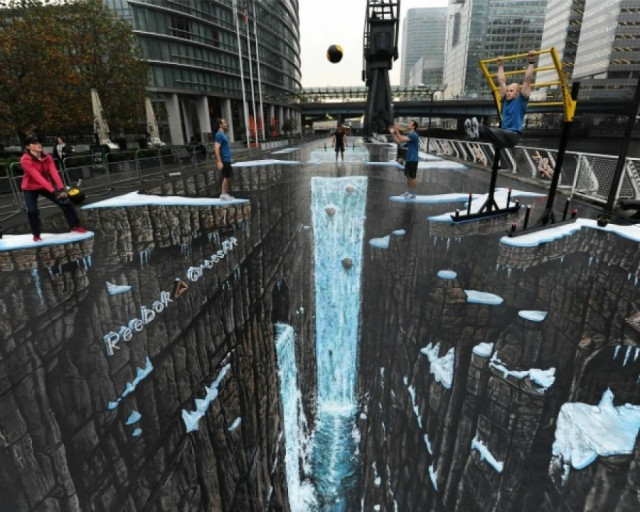 Η πιο τρομακτική τοιχογραφία που έγινε ποτέ!