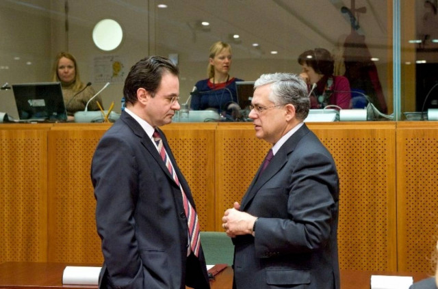 Συνάντηση Παπαδήμου – Παπακωνσταντίνου