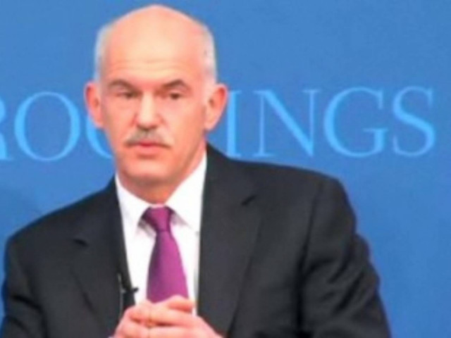 Ετοιμάζεται να βγάλει το “κουστούμι” του Προέδρου!