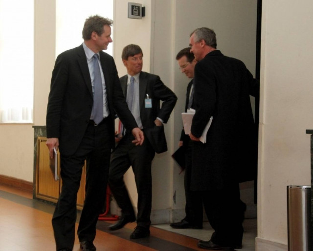 Καρατζαφέρης: Θα κάνω τα πάντα για την 6η δόση