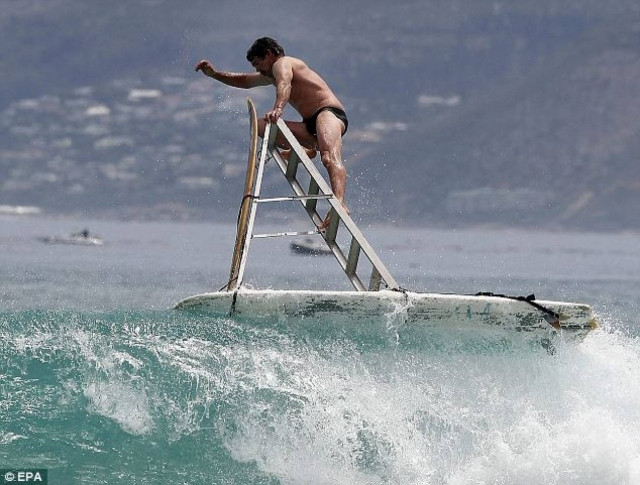 Οι πιο τρελοί σέρφερς στον κόσμο
