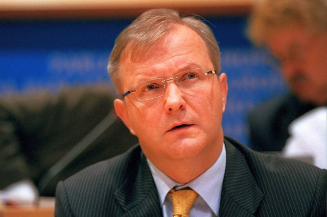 Ρεν: Η Κομισιόν θα παρεμβαίνει στους εθνικούς προϋπολογισμούς