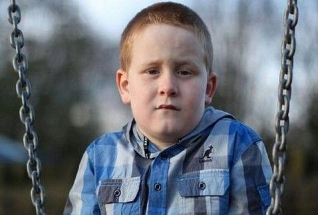 Το δράμα του 7χρονου που δεν πρέπει να γελάσει, γιατί θα πεθάνει!