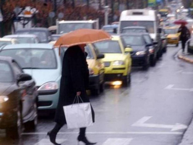 Κρύο, νεφώσεις και βροχόπτωση