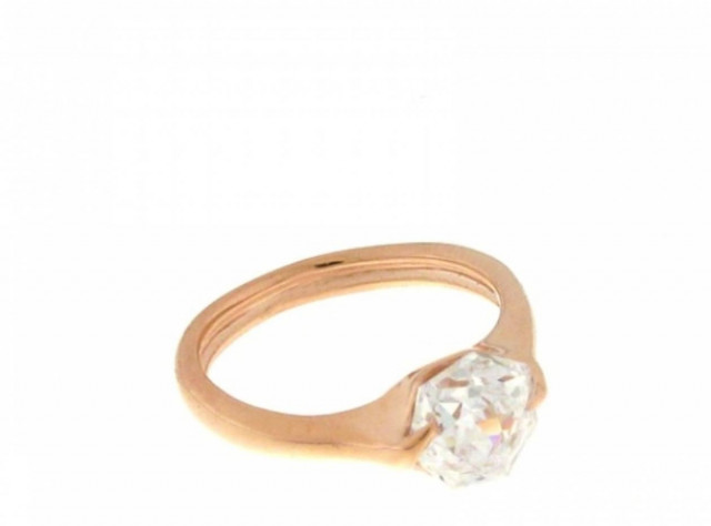 Very Gavello: πάθος για κοσμήματα