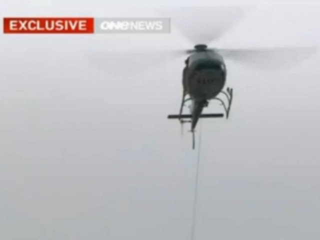 Ελικόπτερο έπεσε μπροστά στην κάμερα