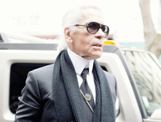 Γίνε βοηθός του Karl Lagerfeld!