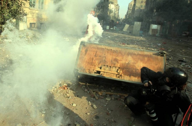 «Πνίγηκε» στα χημικά το Κάιρο