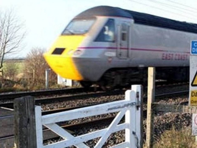 Το τρένο της έκοψε το χέρι