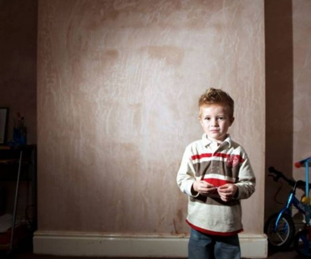 Ο «άνδρας με το γκρι δέρμα» στοιχειώνει 5χρονο αγόρι