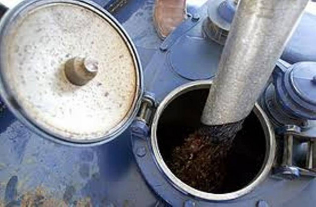 Έκλεβε πετρέλαιο από τη δεξαμενή του σπιτιού του!