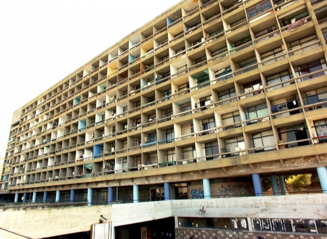 Πυροβόλησαν φοιτητές στη φοιτητική εστία Ζωγράφου