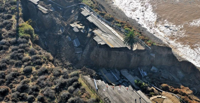 Απίστευτη κατολίσθηση στο Σαν Πέδρο!