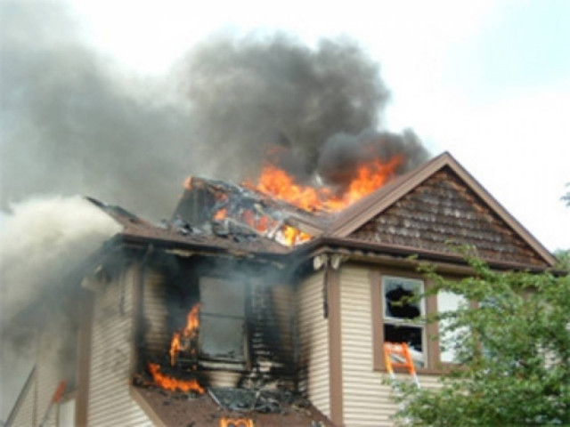 Ανασύρθηκε νεκρή γυναίκα στη Κινέττα