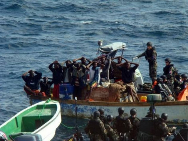 Ελεύθερο το Ιταλικό πλοίο που είχαν καταλάβει πειρατές