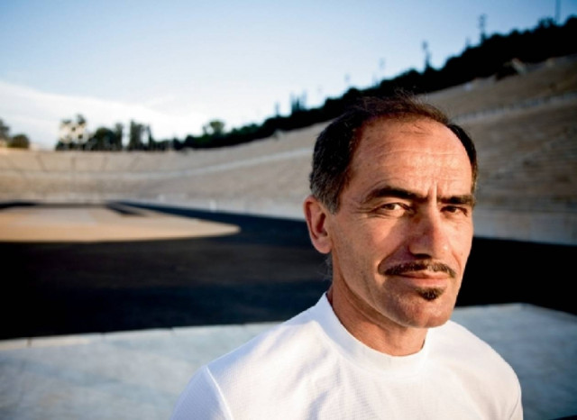 Ο Γιάννης Κούρος στα βήματα του Νικηταρά