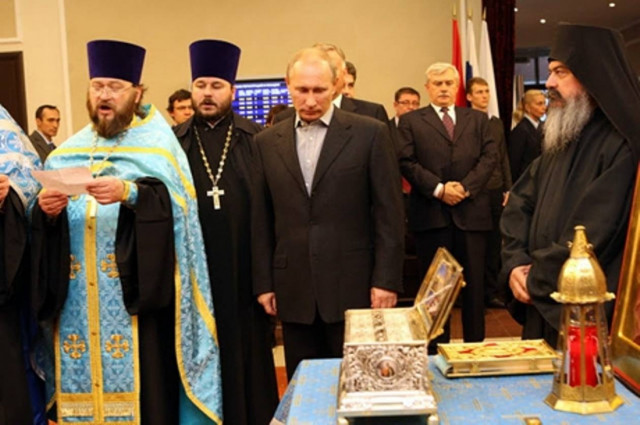 Πούτιν – Εφραίμ: Βοήθα Παναγιά…