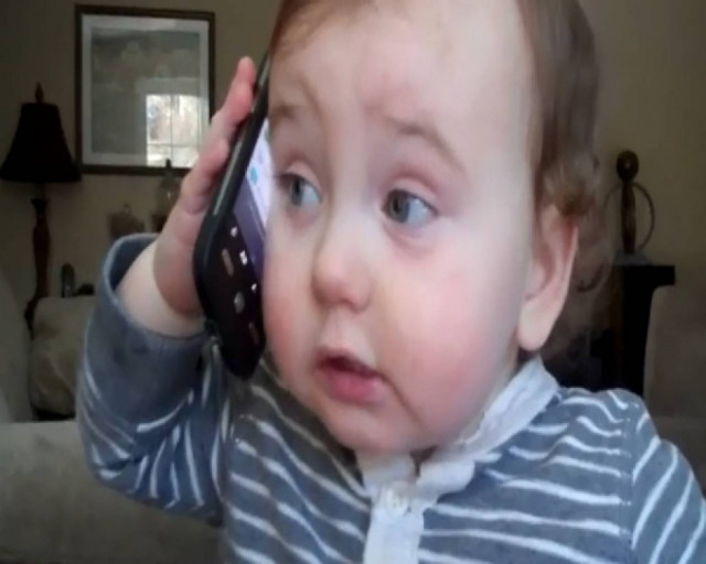 O... businessman πιτσιρίκος που κάνει θραύση στο Youtube