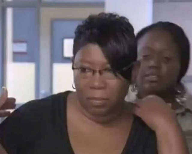 Η γυναίκα που φοβάται τις γάτες!