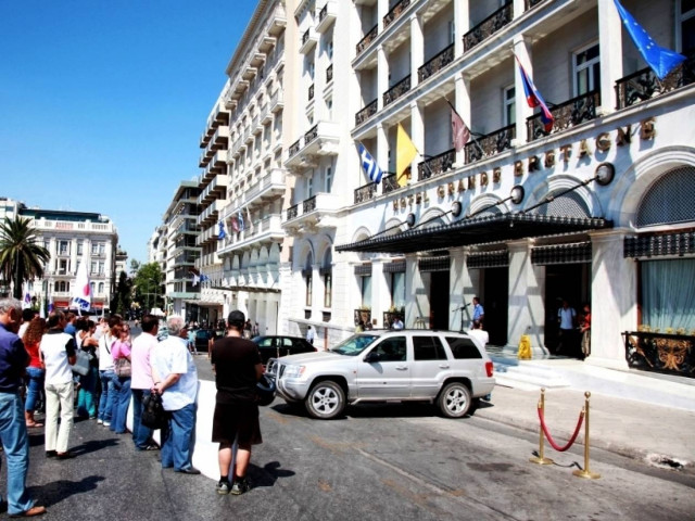 Η κρίση έβαλε λουκέτο σε 100 ξενοδοχεία το 2011