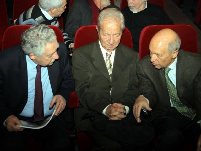 Σενάρια συνεργασίας εκσυγχρονιστών - ΔΗΜ.ΑΡ.