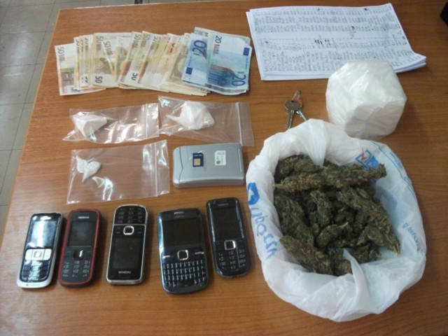 Συνελήφθησαν «βαποράκια» στα Ιλίσια