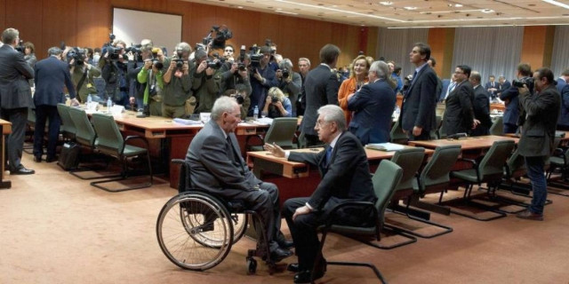 Ισοσκελισμένο προϋπολογισμό για το 2013 επιδιώκει ο Μόντι