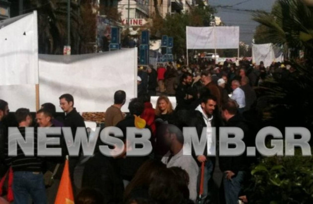 Ολοκληρώθηκαν οι πορείες στο κέντρο της Αθήνας