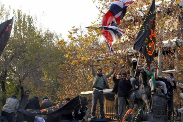 Η Ιταλία ανακαλεί τον πρεσβευτή της από το Ιράν