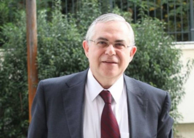 Παπαδήμος :Να ενισχυθεί η οικονομική διακυβέρνηση στην ΕΕ