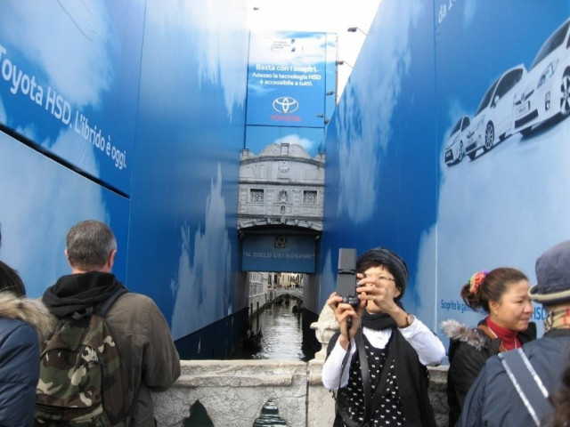 Ανακαινίστηκε η γέφυρα των Στεναγμών στη Βενετία