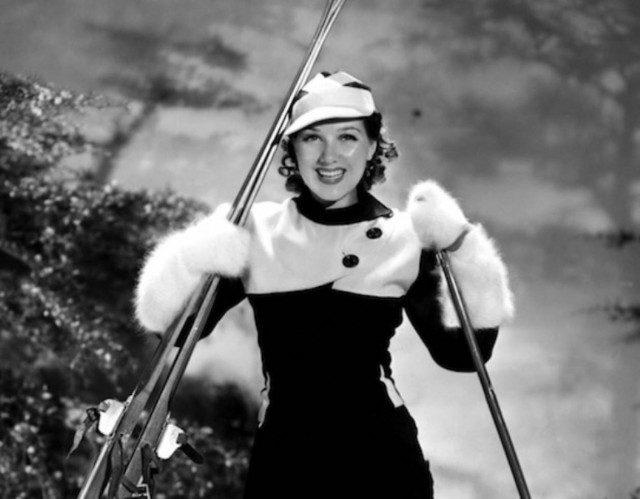 Όμορφη στο χιόνι