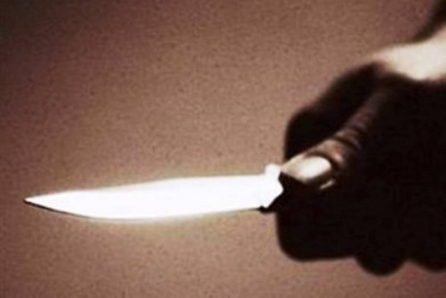 Μαχαίρωσαν μετανάστη στα Τρίκαλα